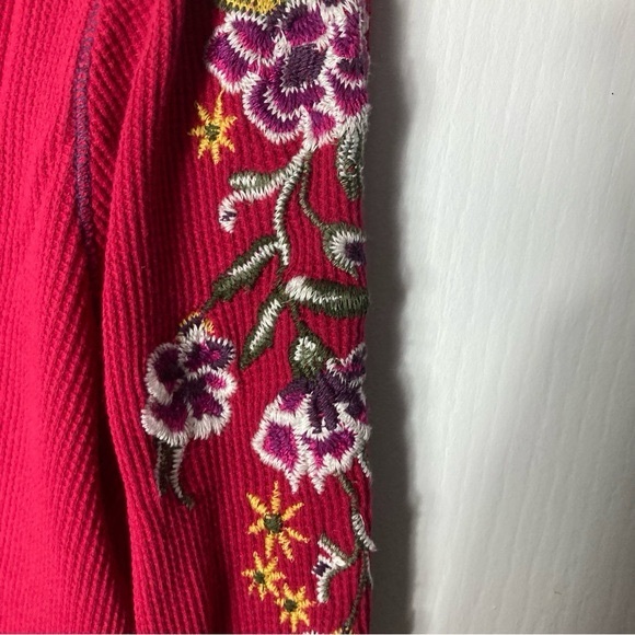 Nwot Sundance Waffle Thermal Top L Embroidery Floral Boho Indie Retro Magenta - Picture 7 of 7